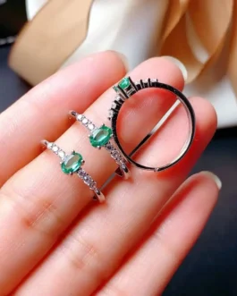 Natural Emerald Dainty Oval Ring