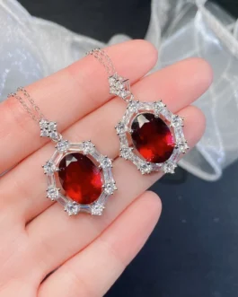 Natural Garnet Vintage Halo Pendant