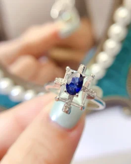 Natural Sapphire Star Halo Ring