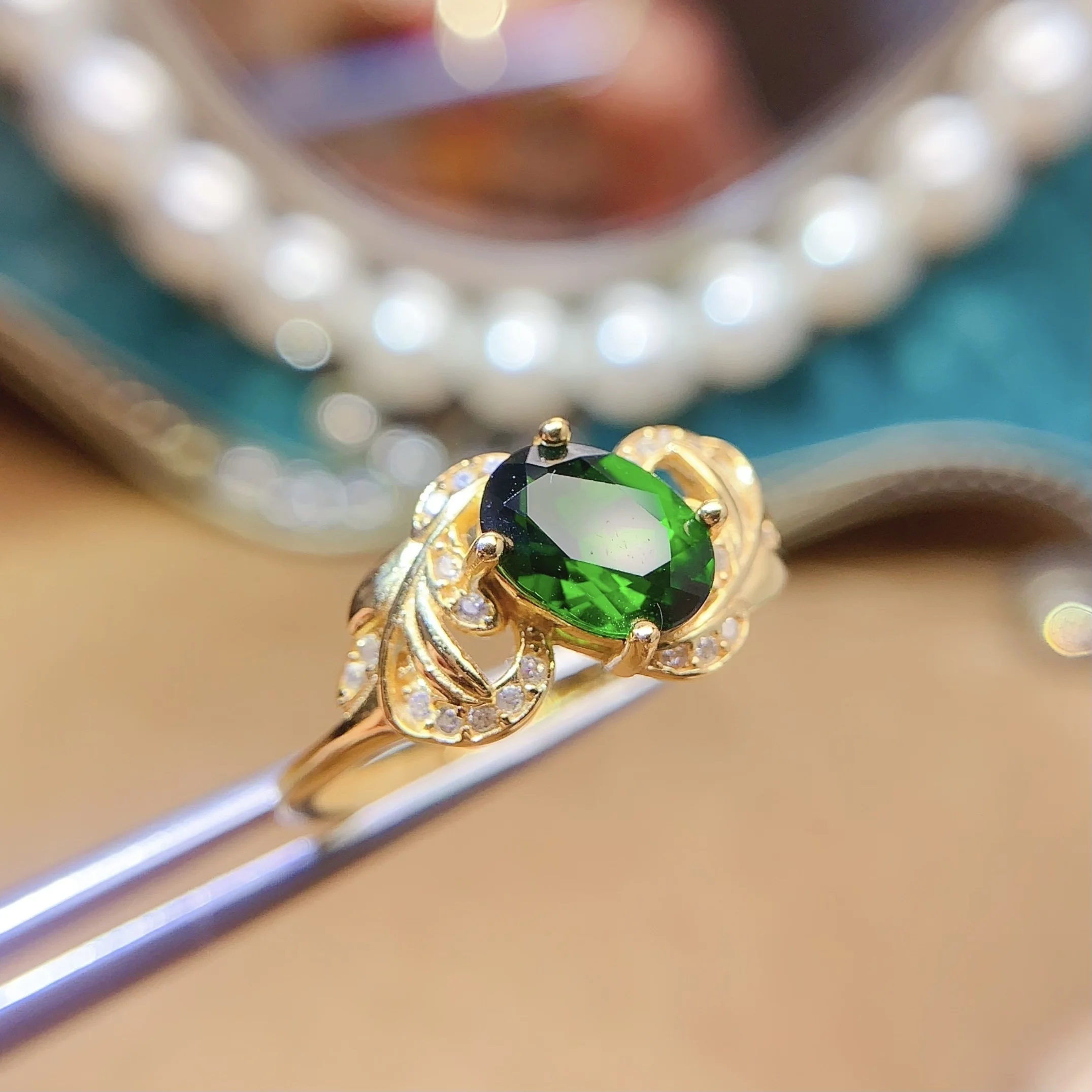 Natural Diopside Vintage Band Ring - view 5