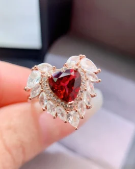 Natural Garnet Heart Petal Ring