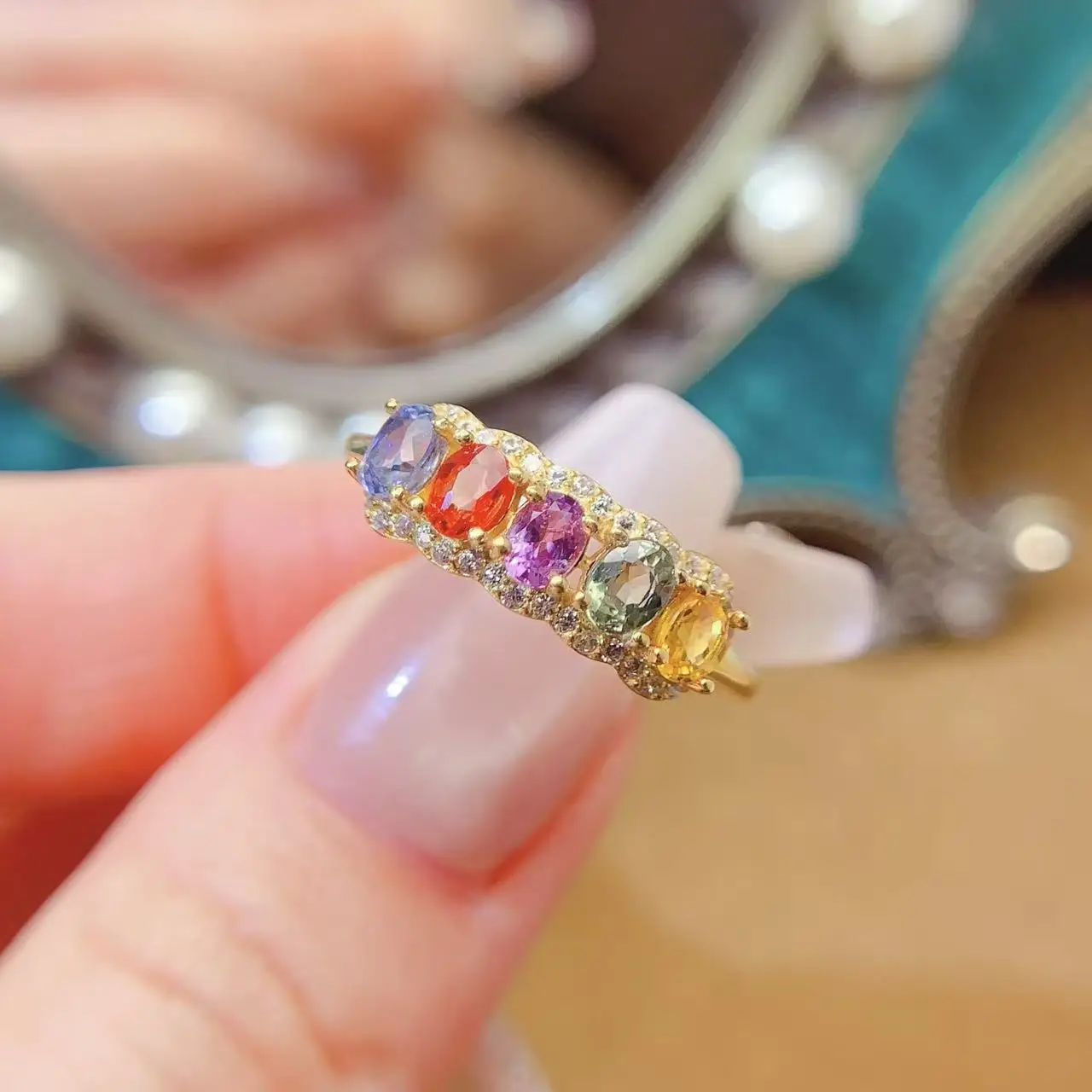 Natural Fancy Sapphire Classic Ring - view 1