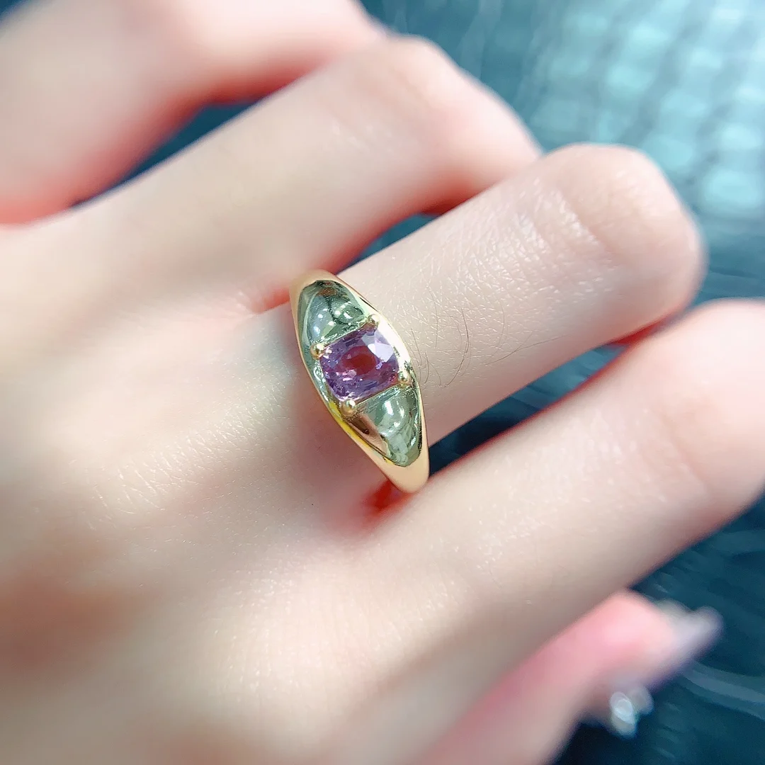 Natural Spinel Vintage Band Ring - view 5