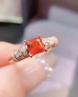 Natural Garnet Baguette Shoulder Ring
