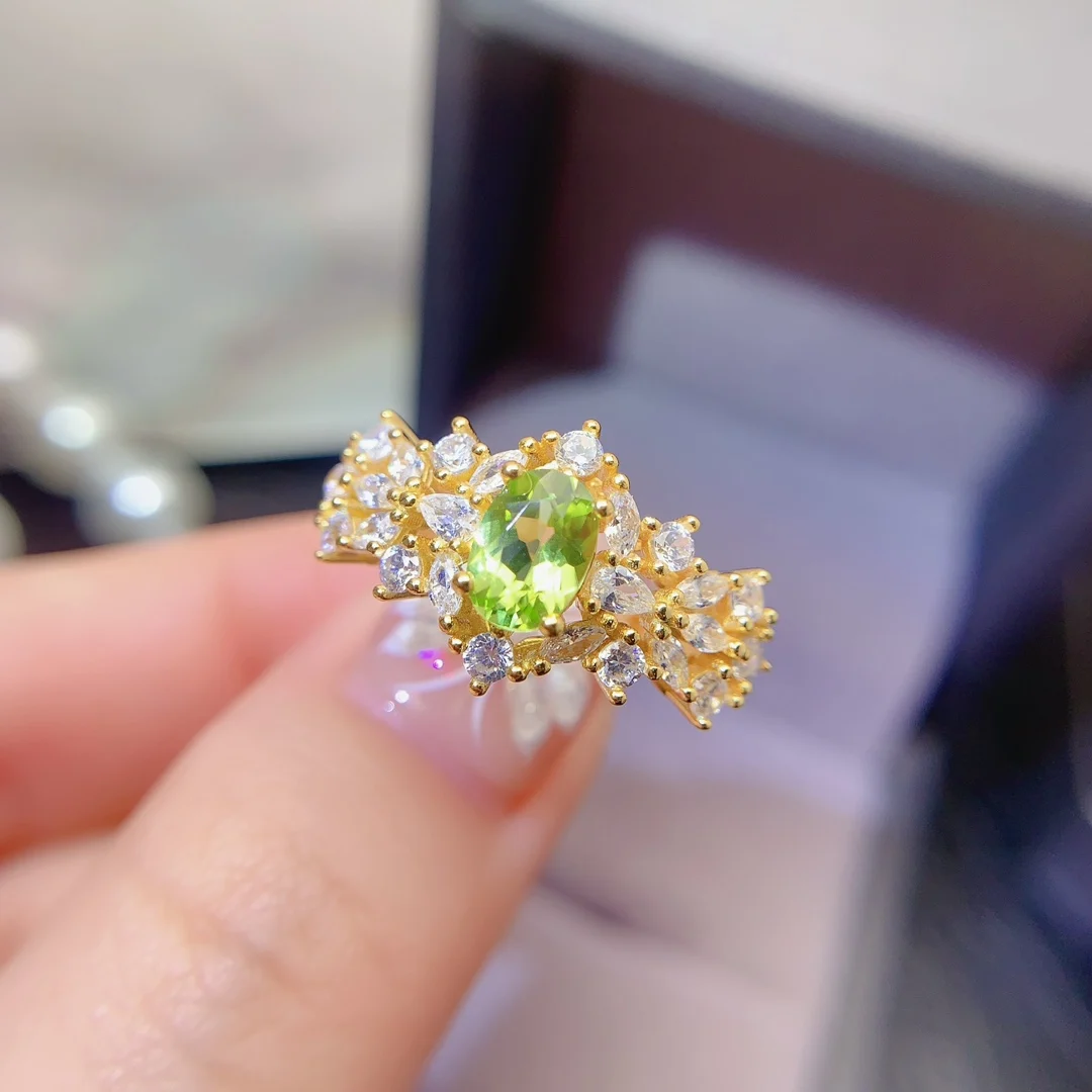 Natural Peridot Triple Oval Ring - view 1