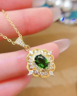 Natural Diopside Vintage Pendant Necklace