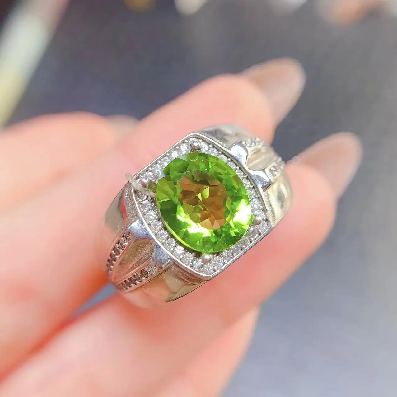 Natural Peridot Men's Engagement Ring - view 5