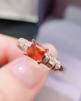 Natural Garnet Baguette Shoulder Ring
