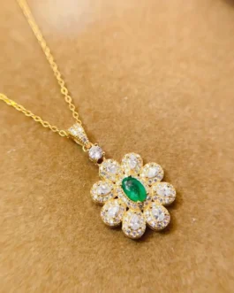 Natural Emerald Flower Pendant Necklace