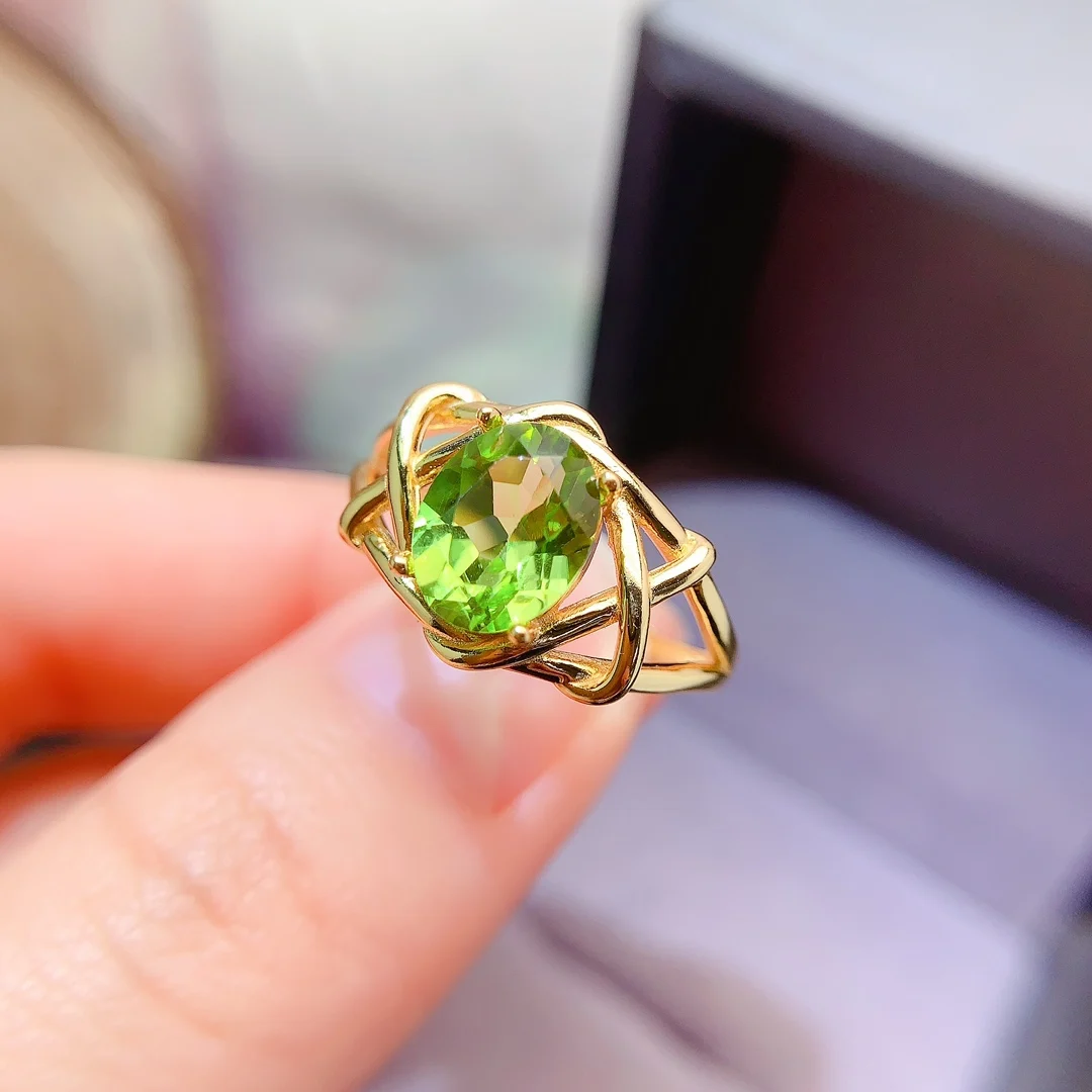 Natural Peridot Gold Oval Ring - view 1