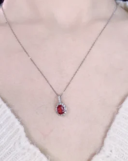 Natural Garnet Classic Pendant Necklace