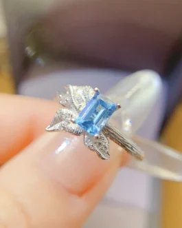Natural Topaz Leaf Flank Ring