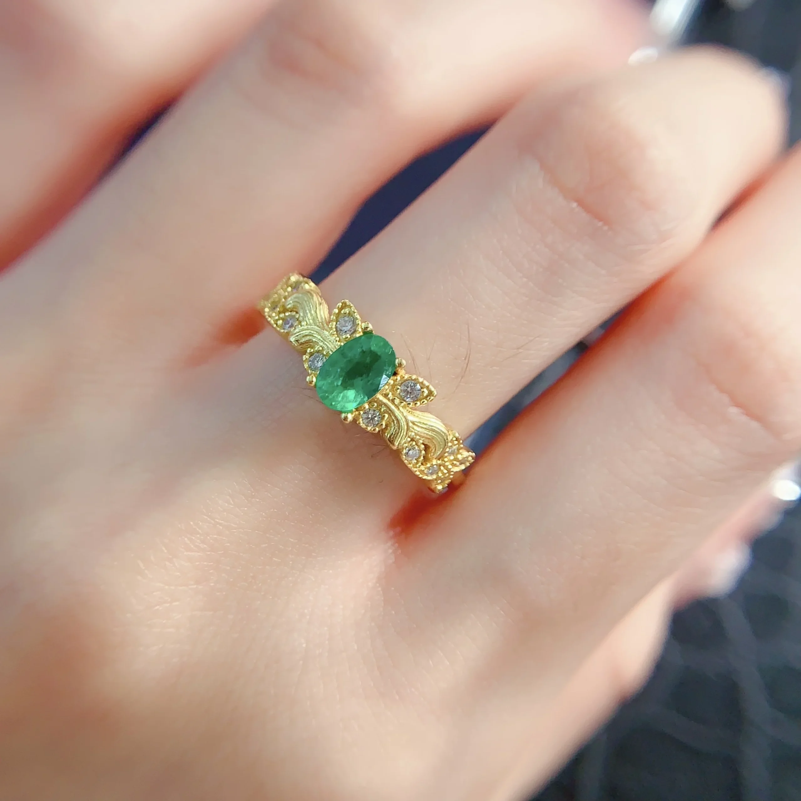 Natural Emerald Filigree Leaf Ring - view 3
