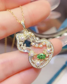 Natural Tsavorite Gourd Pendant Necklace