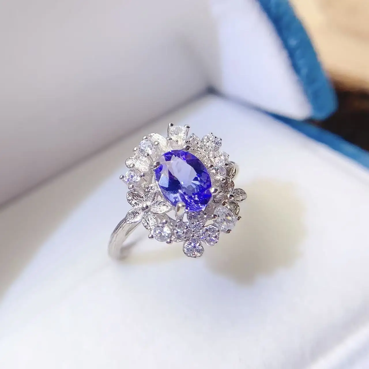 Natural Tanzanite Fashion Band Ring - view 1