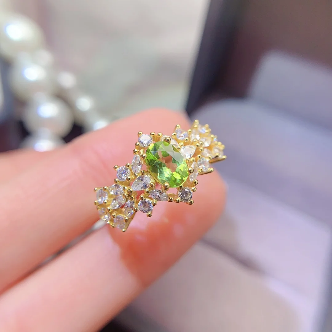 Natural Peridot Triple Oval Ring - view 2
