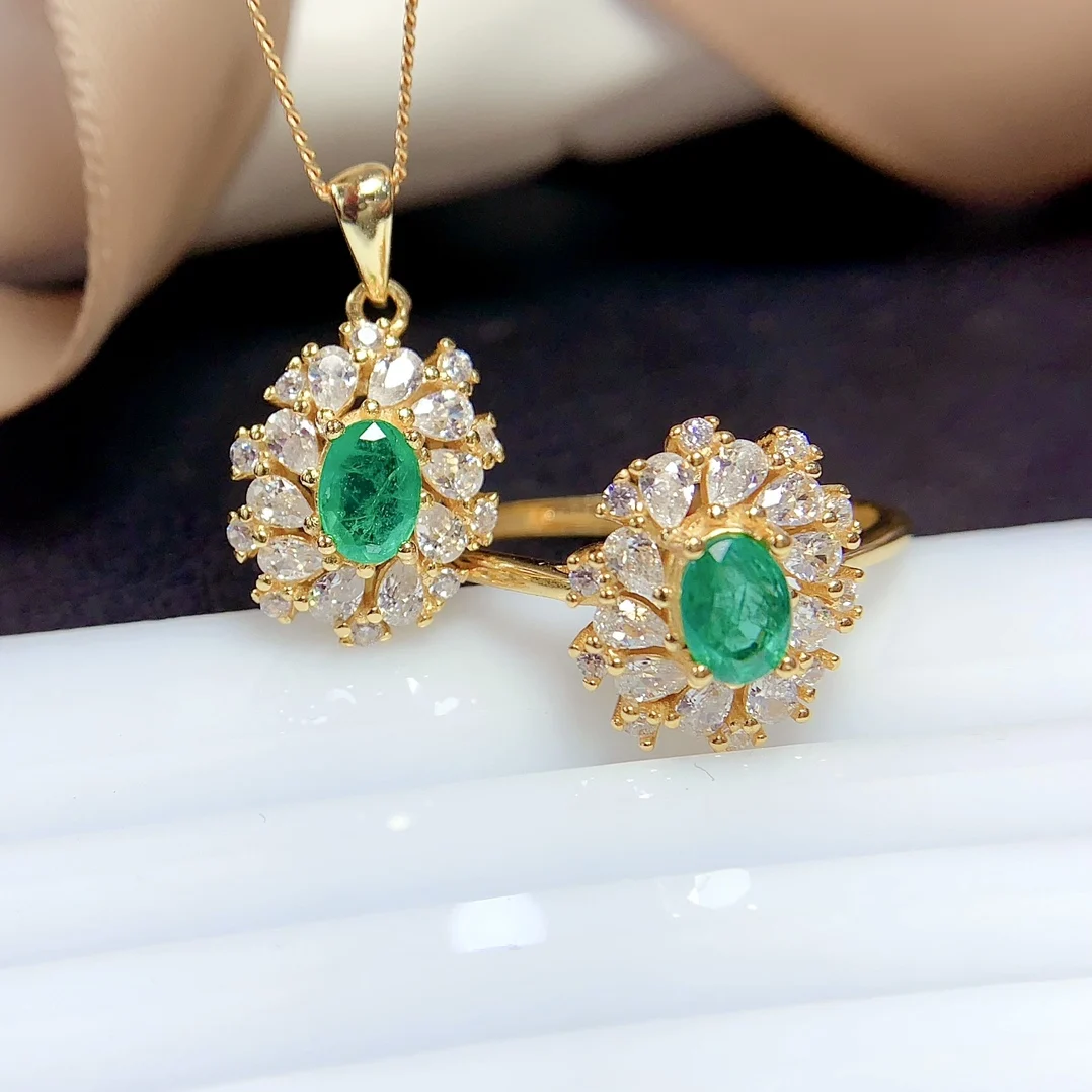 Natural Emerald Elegant Jewelry Set - view 1