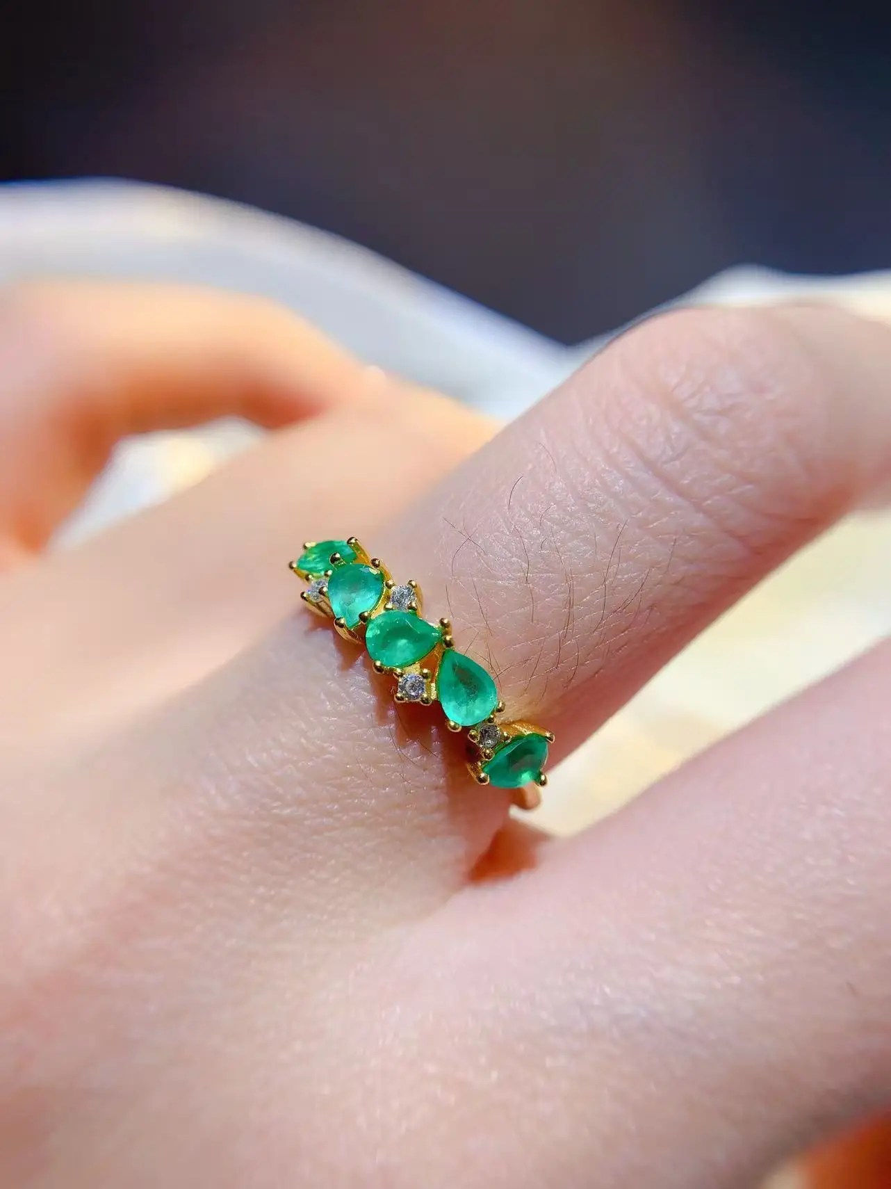 Natural Emerald Five Pear Ring - view 4