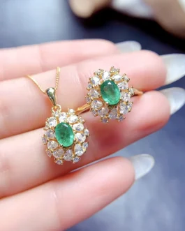 Natural Emerald Elegant Jewelry Set