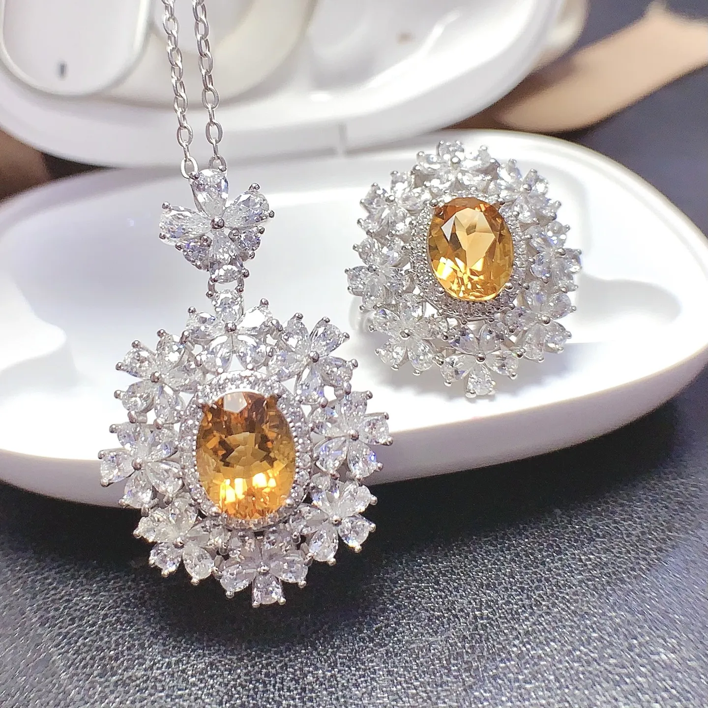 Natural Citrine Flower Jewelry Set - view 1