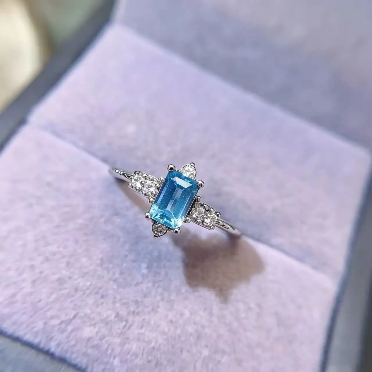 Natural Apatite Luxury Vintage Ring - view 4