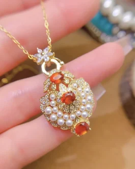 Natural Garnet Vintage Pendant Necklace