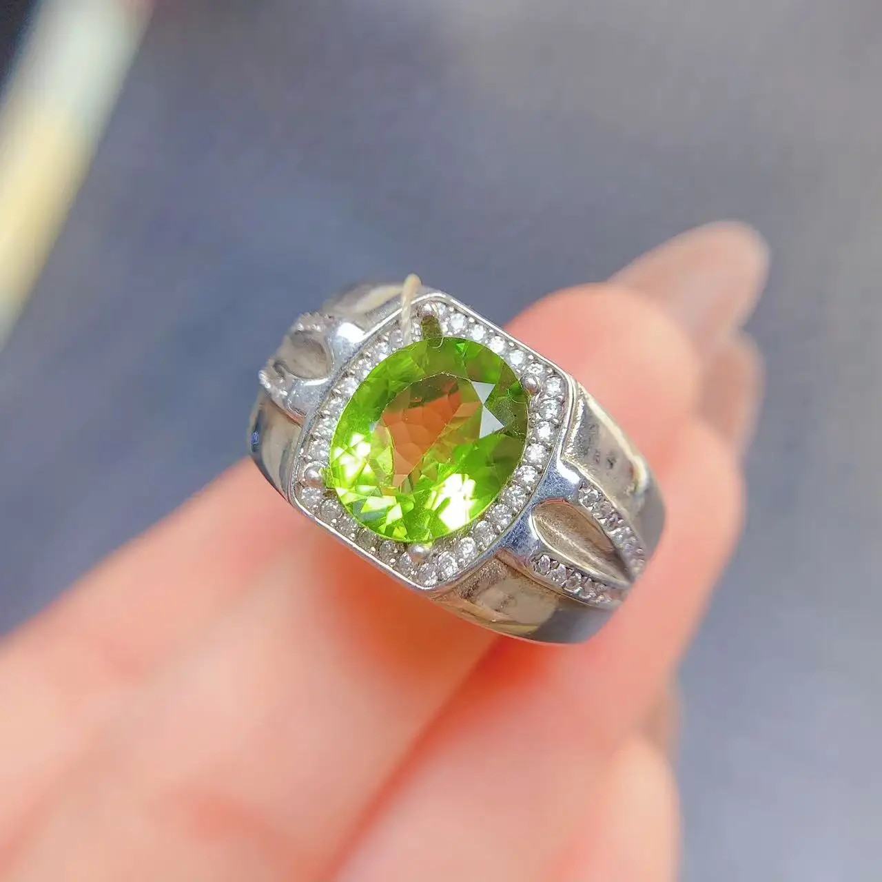 Natural Peridot Men's Engagement Ring - view 2
