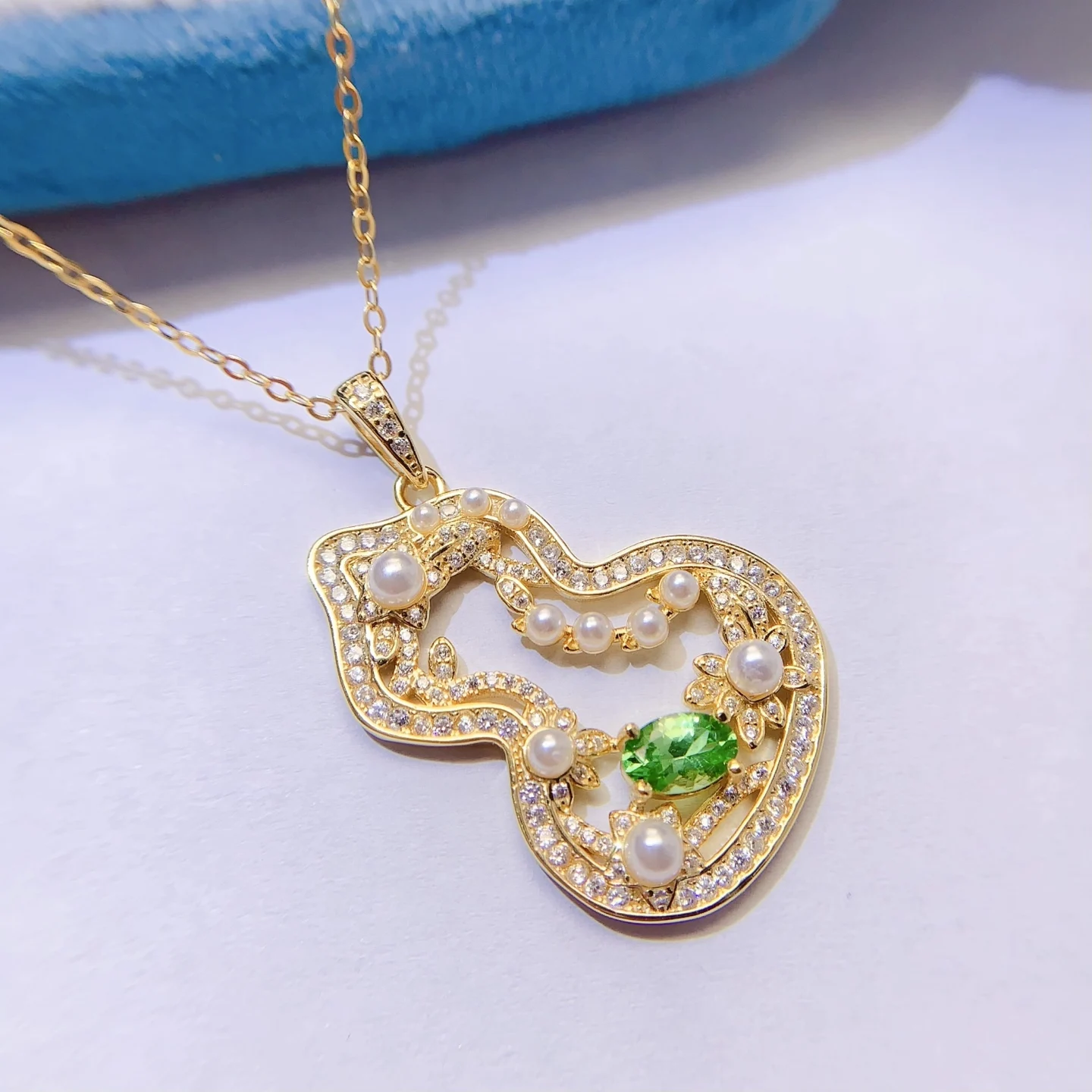 Natural Tsavorite Gourd Pendant Necklace - view 4