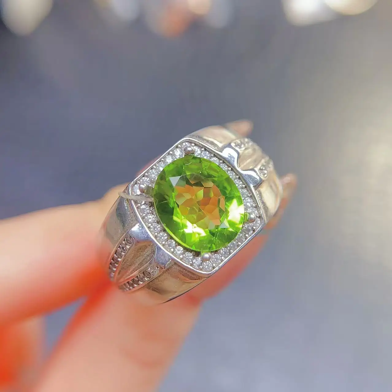 Natural Peridot Men's Engagement Ring - view 3