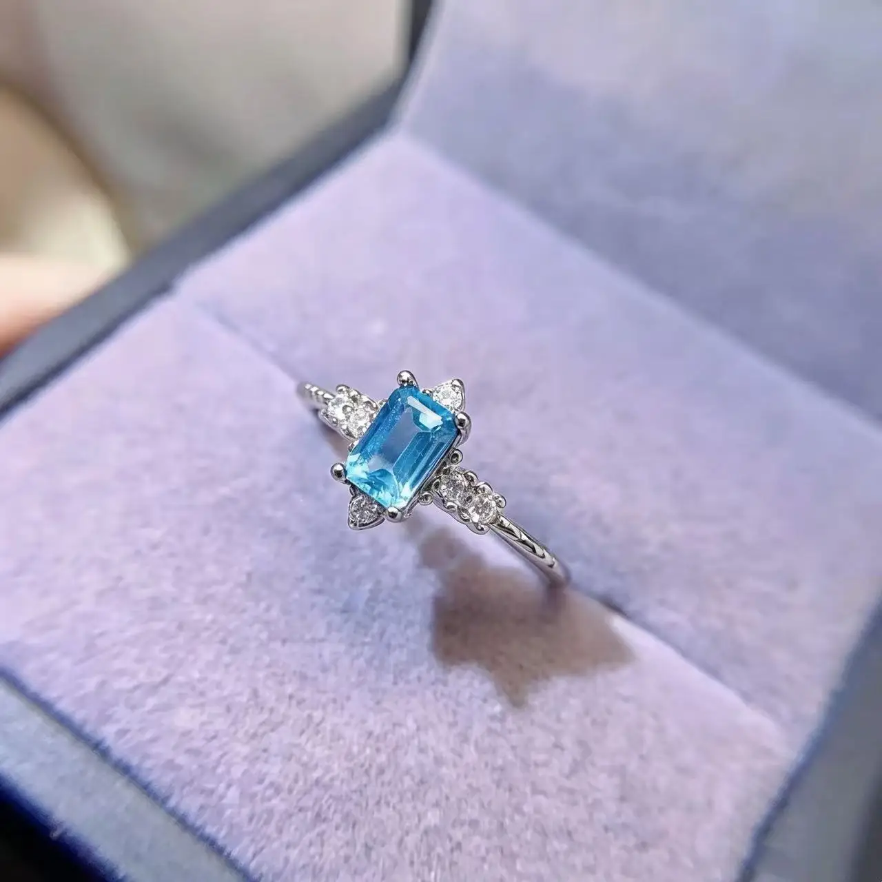 Natural Apatite Luxury Vintage Ring - view 6