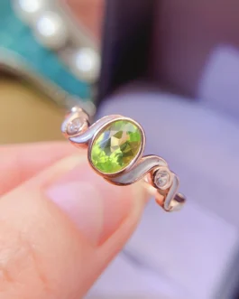 Natural Peridot Silver Oval Ring