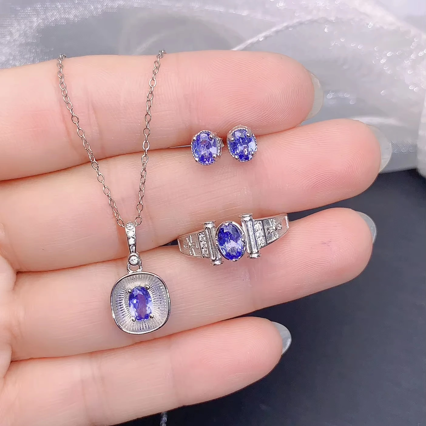 Natural Tanzanite Timeless Jewelry Set - view 1