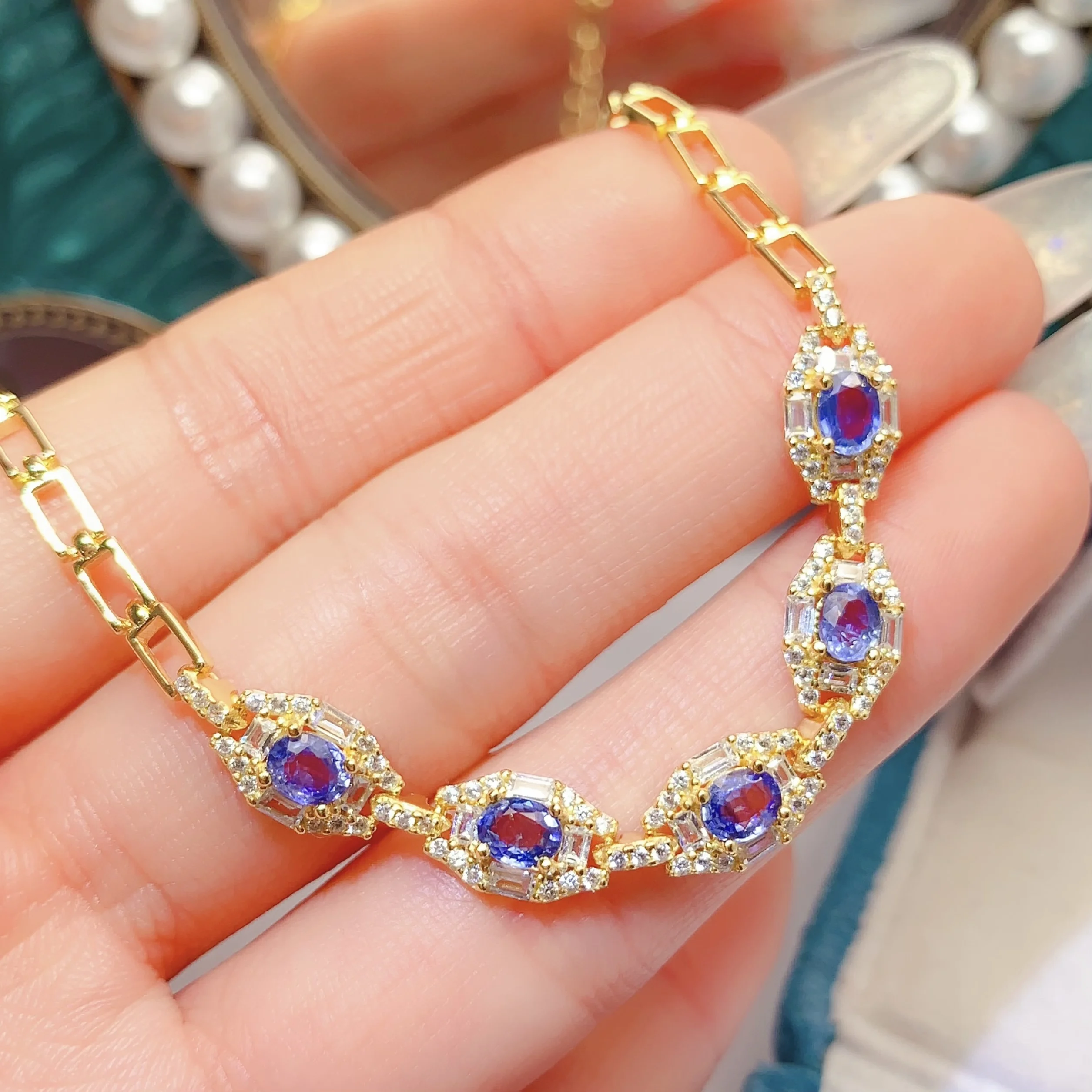 Natural Sapphire Vintage Gold Bracelet - view 1