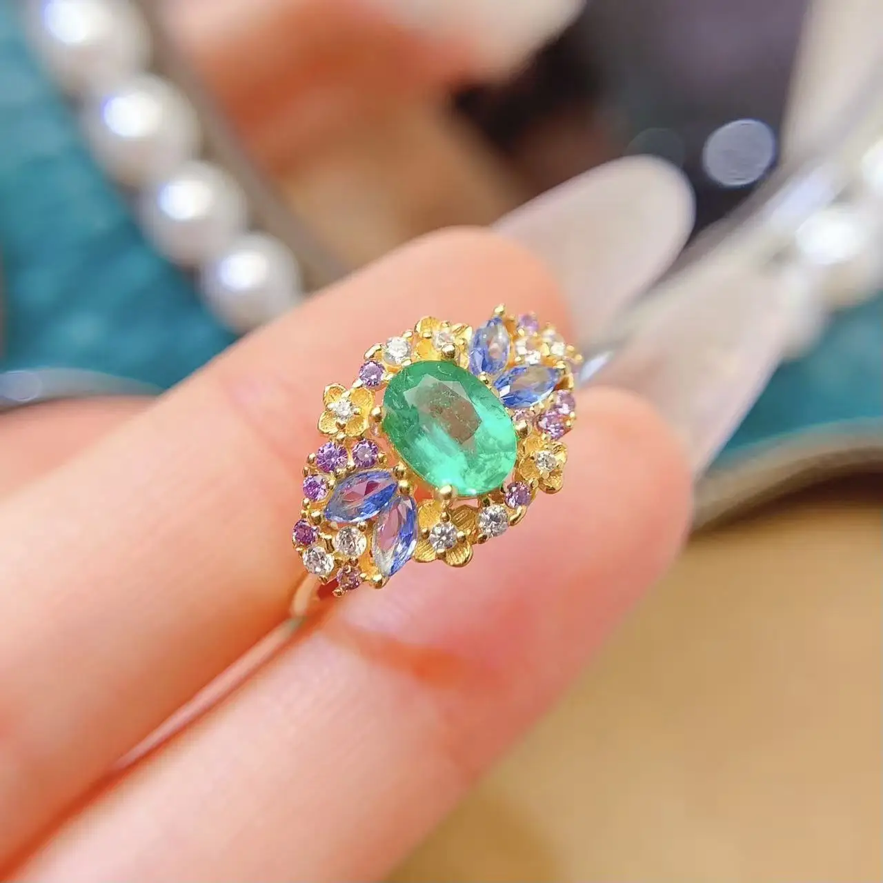 Natural Emerald Butterfly Cluster Ring - view 1