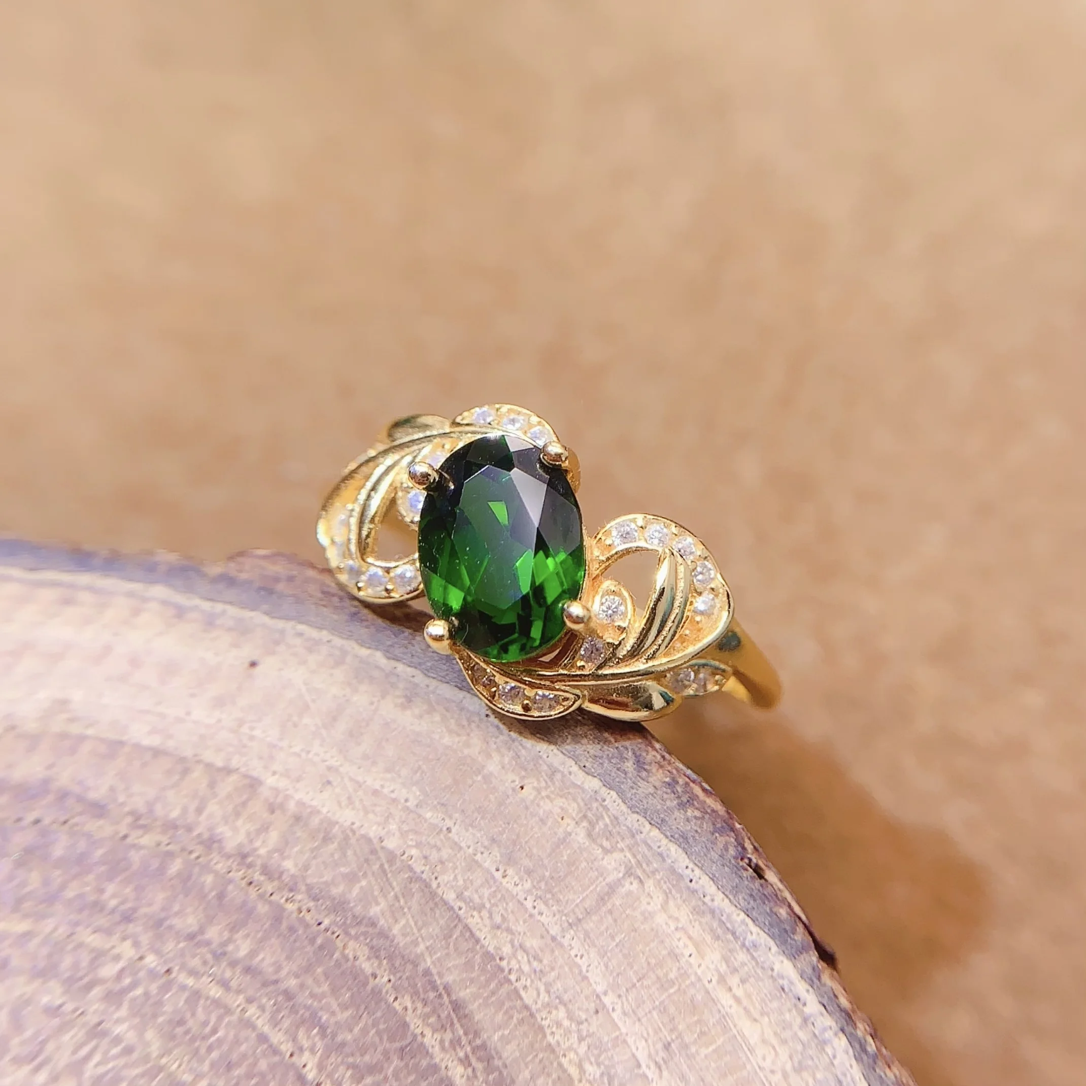 Natural Diopside Vintage Band Ring - view 4