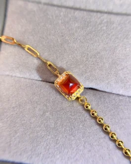Natural Garnet Graceful Bracelet