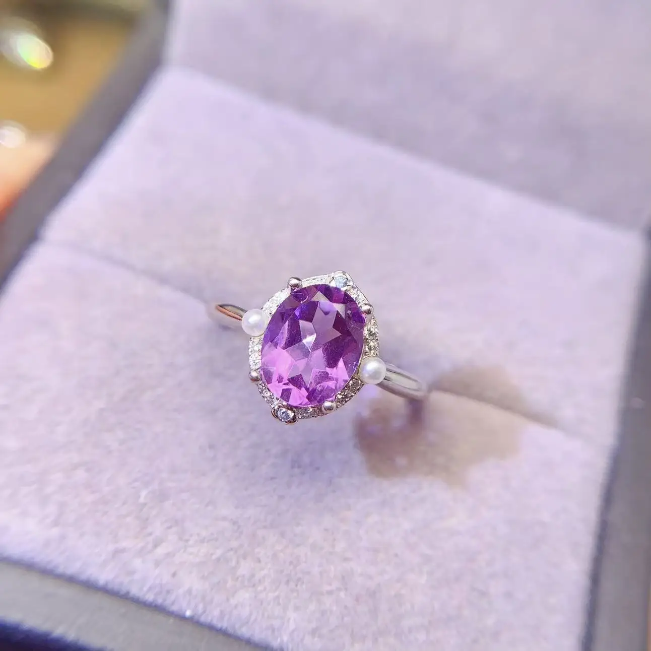 Natural Garnet Oval Accent Ring - view 4