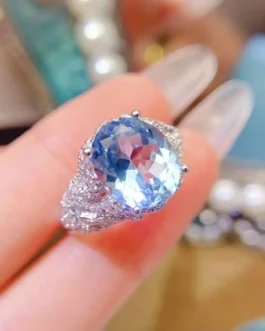Natural Sky Blue Topaz Ring