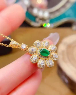 Natural Emerald Flower Pendant Necklace