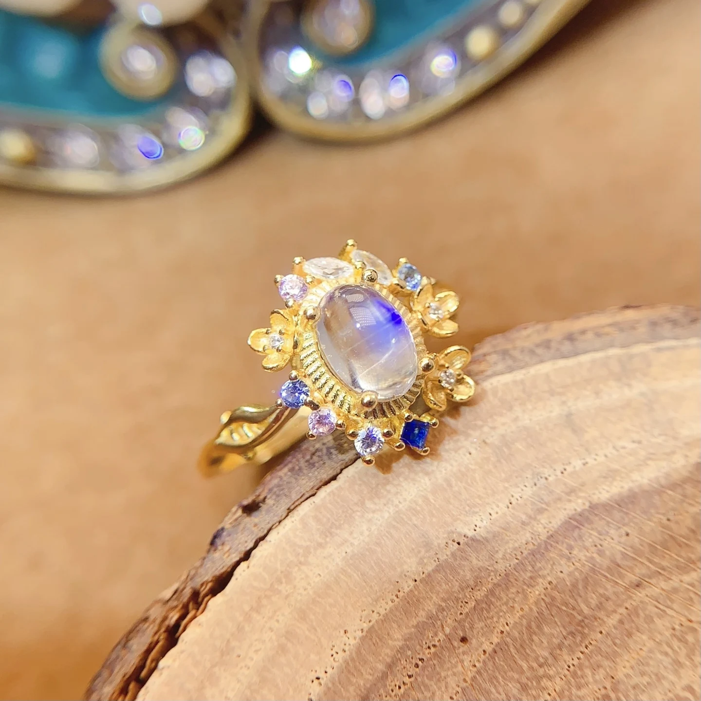 Natural Blue Moonstone Gift Ring - view 3
