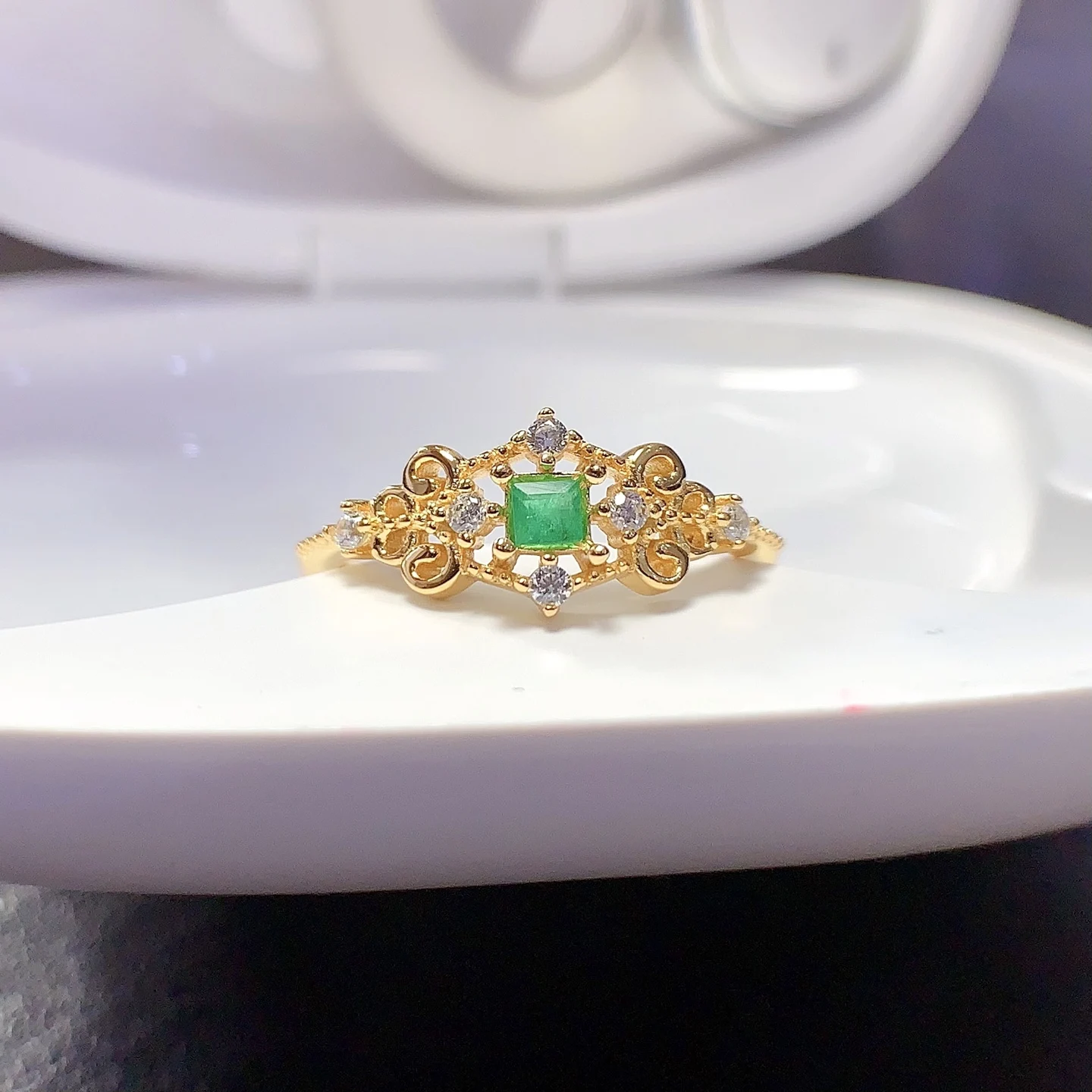 Natural Emerald Filigree Square Ring - view 1