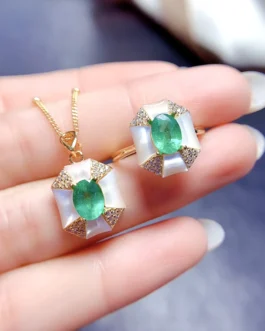 Natural Emerald Classic Jewelry Set