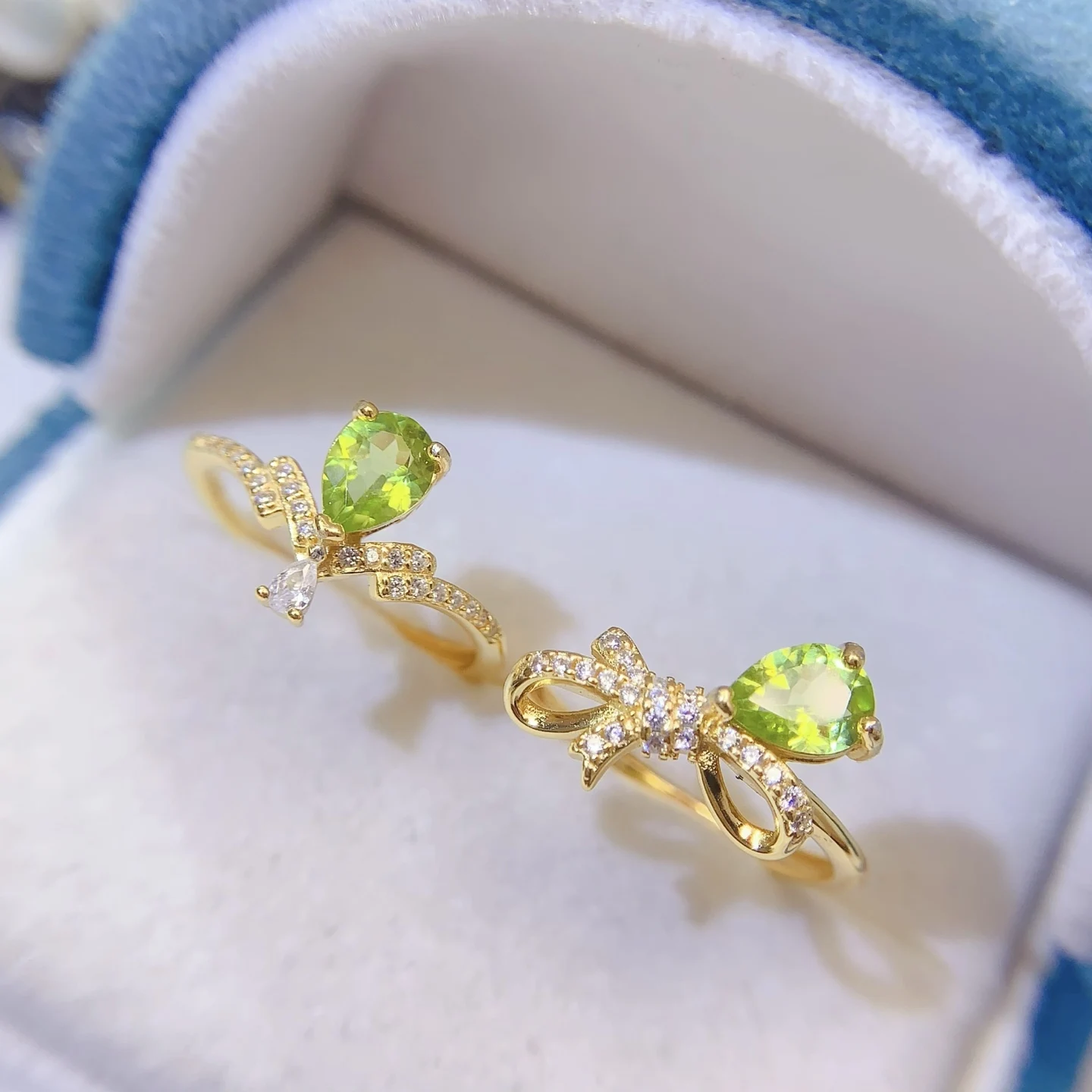 Natural Peridot Pear Bow Ring - view 6