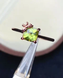 Natural Peridot Elegant Jewelry Set