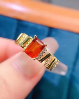 Natural Garnet Stepped Shoulder Ring