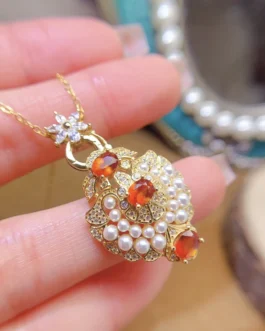 Natural Garnet Vintage Pendant Necklace