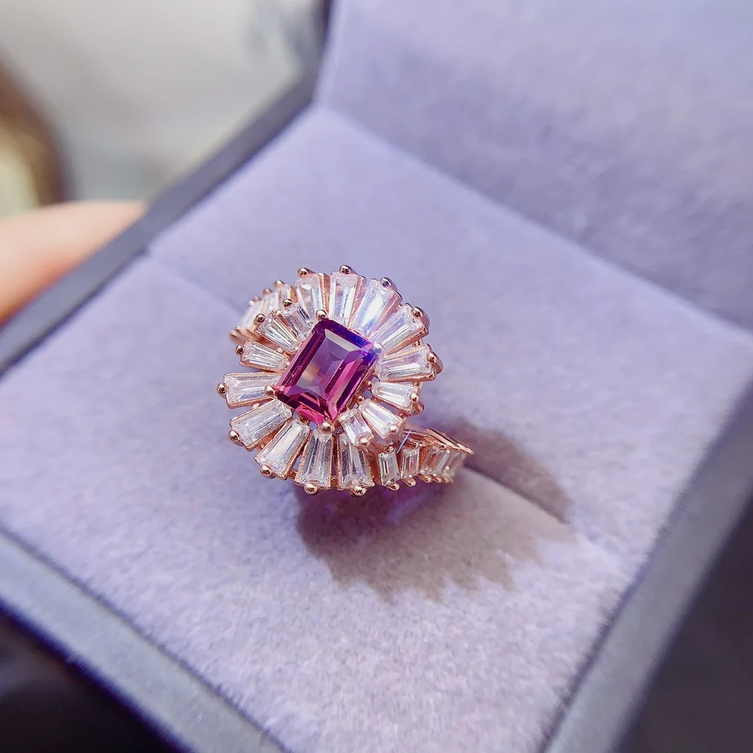 Natural Pyrope Garnet Ballerina Ring - view 4
